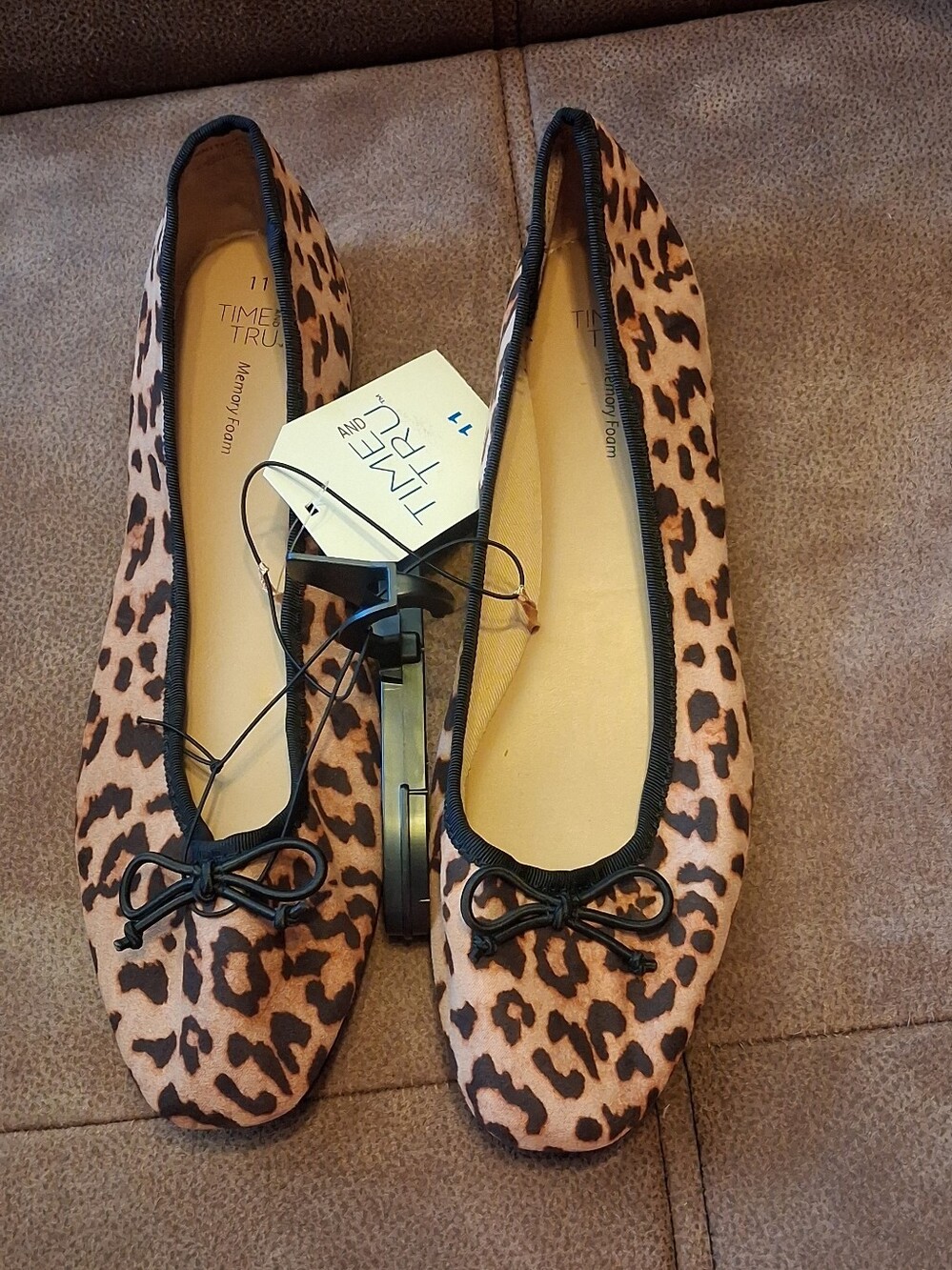 Time and Tru Leopard-Print Ballet Flats in Brown and Black Size 11